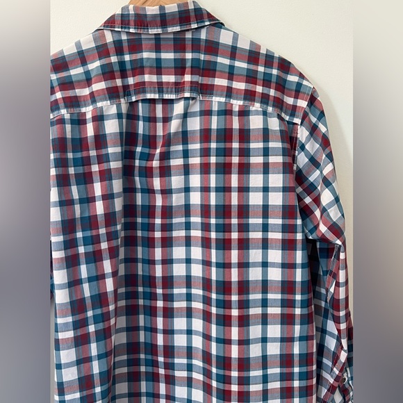 2/$25 | Wrangler | Plaid Outdoorsman Style Long Sleeve Shirt - Size XL - Picture 9 of 11